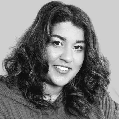 amira, landed her first users